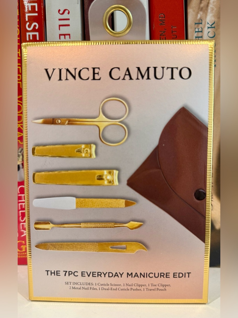 Brand New Vince Camuto 7-Piece Everyday Manicure Set Gold Travel Kit